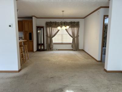 Photo 2 of 23 of home located at 201 Begonia Dr. Matteson, IL 60443