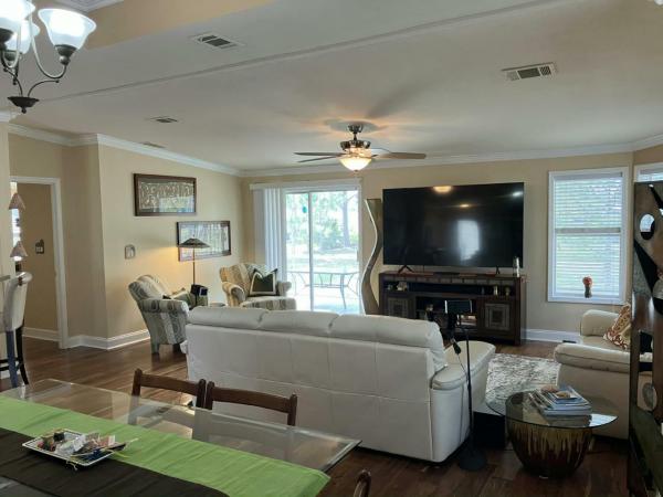 2008 Palm Harbor Sandburg 13X344C2 Manufactured Home