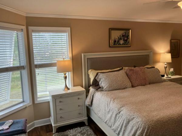 2008 Palm Harbor Sandburg 13X344C2 Manufactured Home