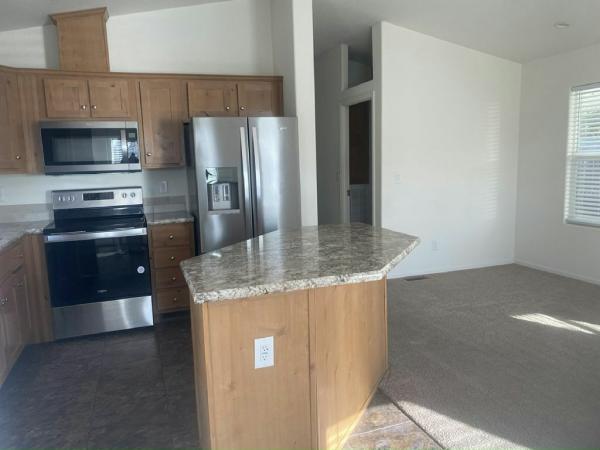 2023 Champion - Chandler Mobile Home For Rent