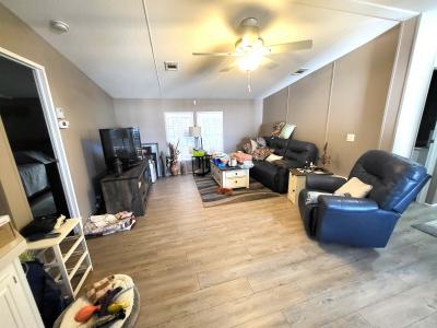 Photo 3 of 13 of home located at 5852 SW 57th Place Ocala, FL 34474