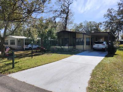 Mobile Home at 10910 Whispering Oaks Cir Riverview, FL 33569