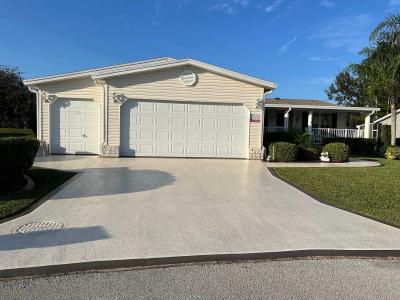 Mobile Home at 4144 Smoke Signal Sebring, FL 33872