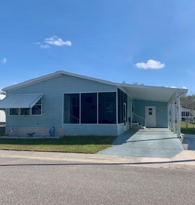 Mobile Home at 5856 Naples Dr Zephyrhills, FL 33540