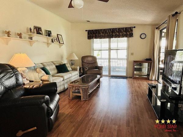 1987 CORO  Home