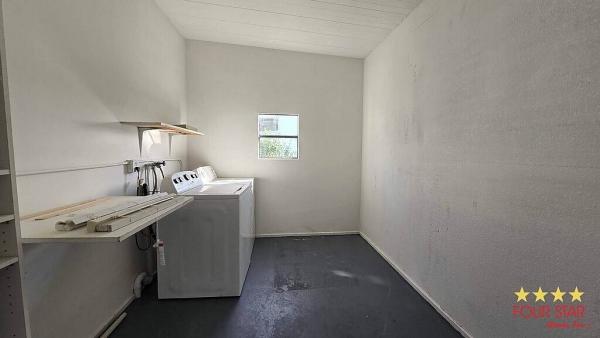 1984 PALM   Home