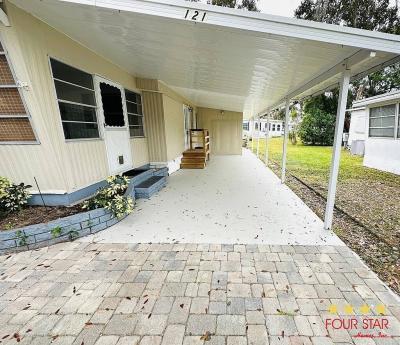 Photo 3 of 20 of home located at 121 Flamingo Dr Port Orange, FL 32127