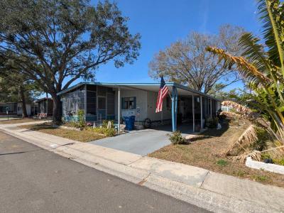 Photo 2 of 29 of home located at 15666 49th St N, Lot 1054 Clearwater, FL 33764