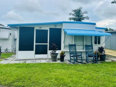 Mobile Home at 100 Barefoot Williams #131 Naples, FL 34113