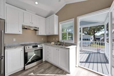 Photo 5 of 8 of home located at 3100 North Road #317 Naples, FL 34104