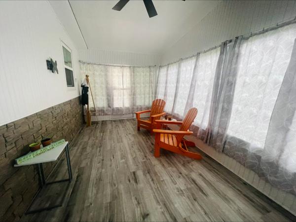 1982 DEVO 21680038 Mobile Home