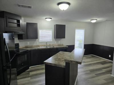 Photo 4 of 11 of home located at 7079 Greenbrier Village Drive Lakeland, FL 33810