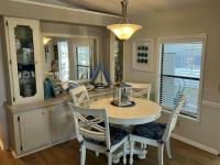 1986 HS Barrington Manufactured Home