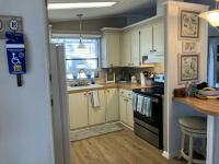 1986 HS Barrington Manufactured Home