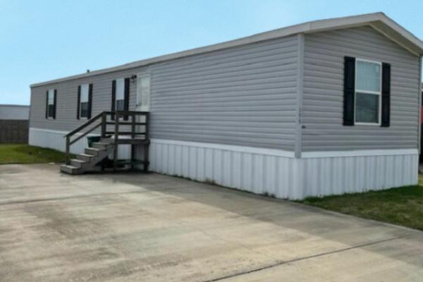 Photo 1 of 2 of home located at 3550 Carlyss Drive Lot 199 Sulphur Sulphur, LA 70665