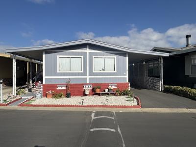 Mobile Home at 10681 Oak Street Los Alamitos, CA 90720