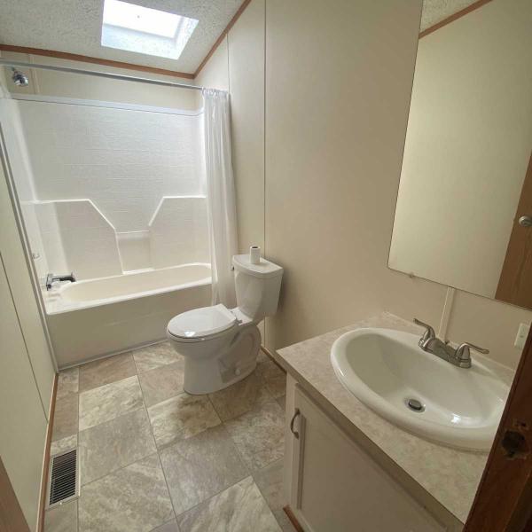 2000 Dutch Manufactured Home