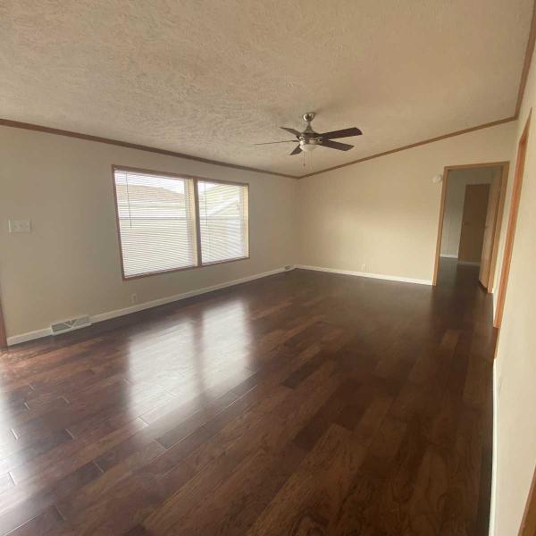 2000 Dutch Manufactured Home