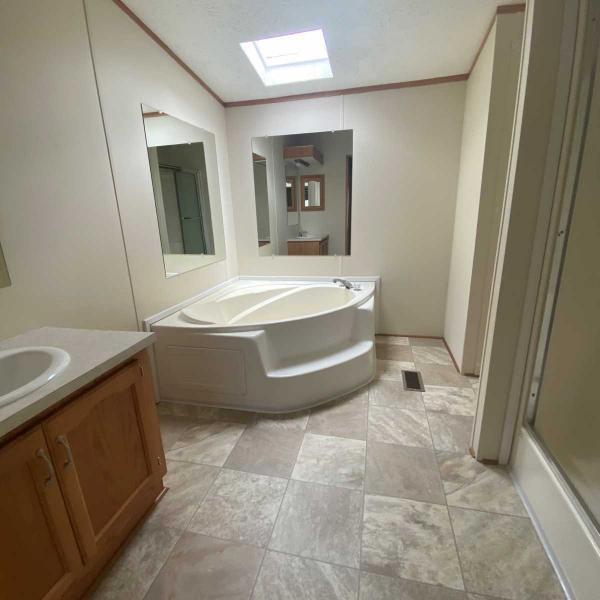 2000 Dutch Manufactured Home