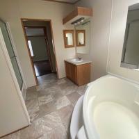 2000 Dutch Manufactured Home