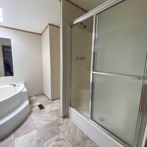 2000 Dutch Manufactured Home