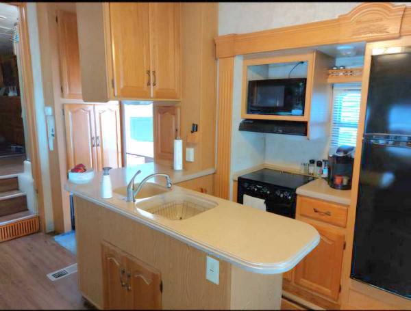 Photo 1 of 2 of home located at 1610  S. Belcher Rd Largo, FL 33771