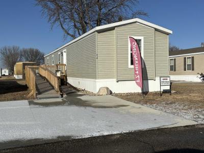 Mobile Home at 216 Kingsway Dr North Mankato, MN 56003