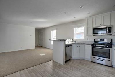 Photo 3 of 10 of home located at 275 Kingsway Dr North Mankato, MN 56003