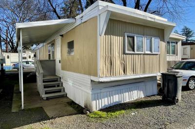 Mobile Home at 833 W Jackson St, No 7 Medford, OR 97501