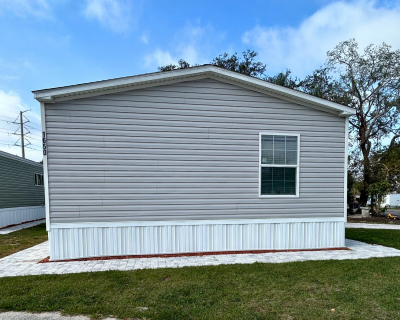 Mobile Home at 15070 E Colonial Dr, Lot 22 Orlando, FL 32826