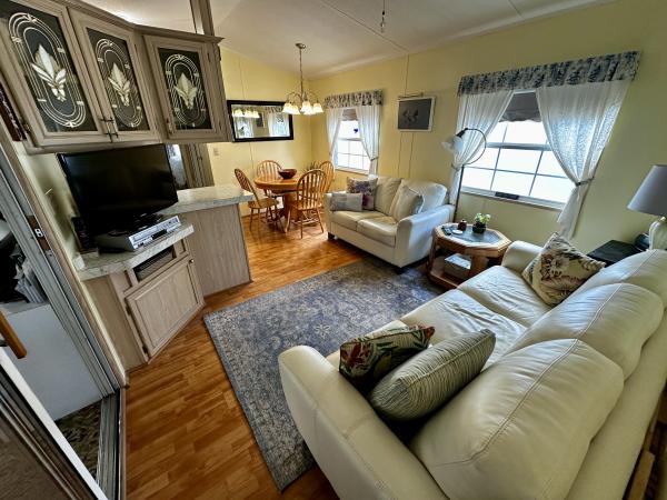 1998 Mobile Home