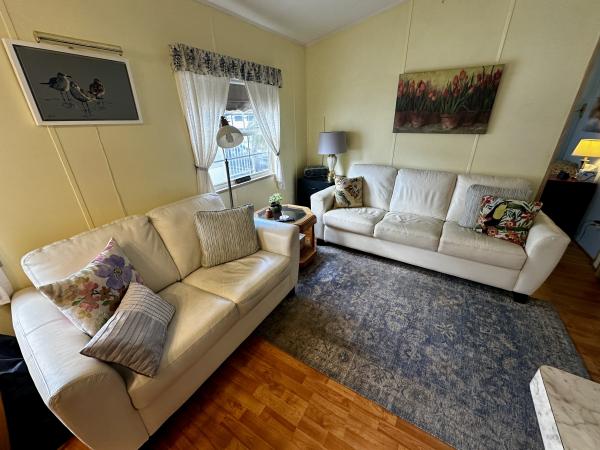 1998 Mobile Home