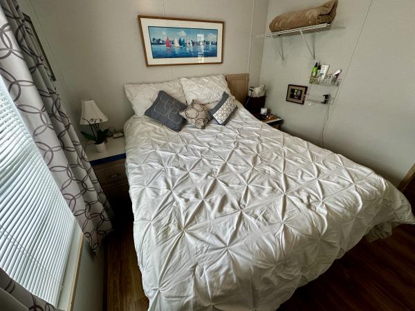 1998 Mobile Home
