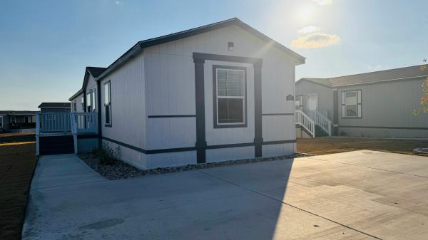2024 Elliott Mobile Homes Mobile Home For Rent