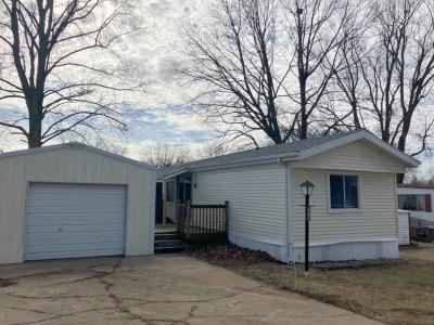 Mobile Home at 403 Sunrise Park Pella, IA 50219