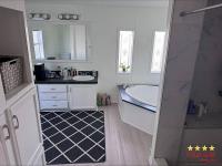 1999 Homes of Merit  Home