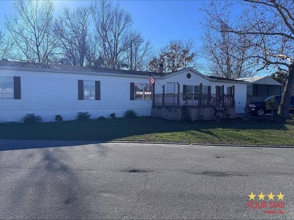 1999 Homes of Merit  Home