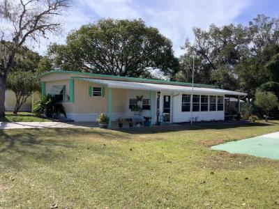 Mobile Home at 12701 Sunset Harbor Rd Lot 46 Weirsdale, FL 32195