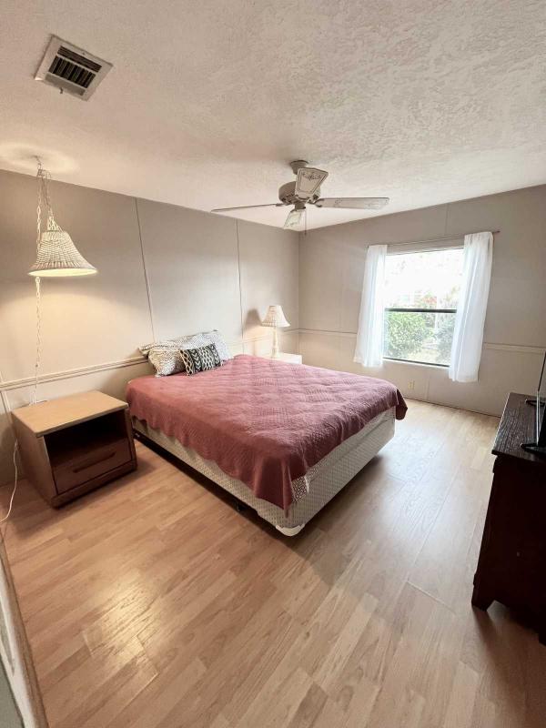 1987 Meri Manufactured Home