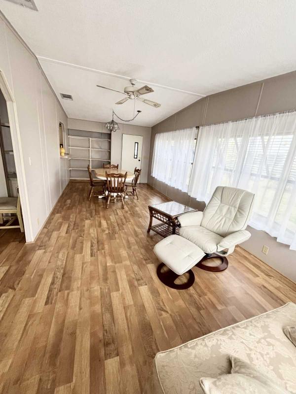 1987 Meri Manufactured Home