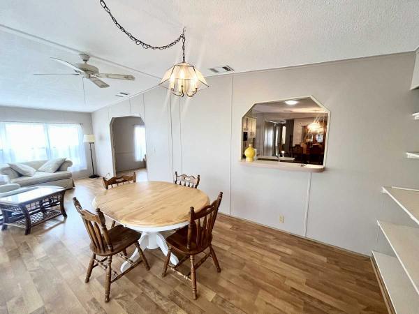 1987 Meri Manufactured Home