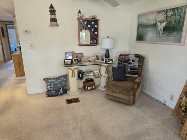 1983 Palm Harbor Manufactured Home