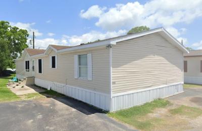 Mobile Home at 2302 Colonial Drive Baytown, TX 77520