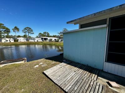 Photo 3 of 13 of home located at 7125 Fruitville Rd 1120 Sarasota, FL 34240