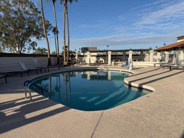 1984 Palm Harbor Manufactured Home