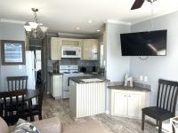 2018 CHAMPION APHRENTAL180 Mobile Home