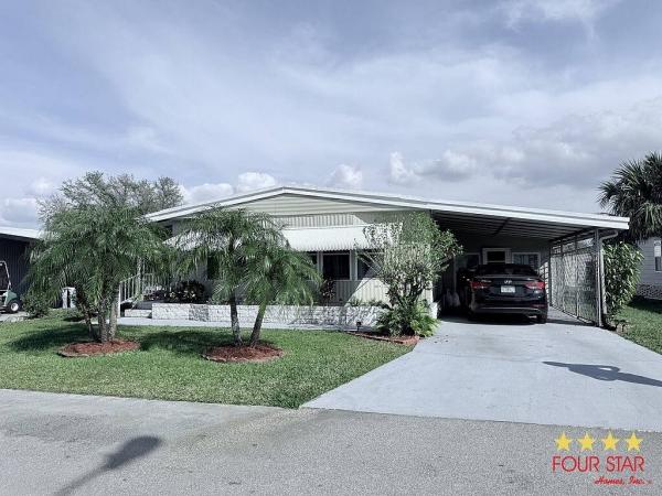 Photo 1 of 2 of home located at 1301 Polk City Rd Haines City, FL 33844