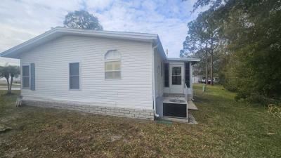 Photo 3 of 18 of home located at 2328 Thoreau Dr Lake Wales, FL 33898