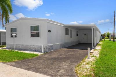 Mobile Home at 2039 Seagrape Court Naples, FL 34110