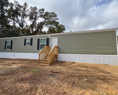 Mobile Home at 901 Massachusetts Ave, Lot 56 Pensacola, FL 32505